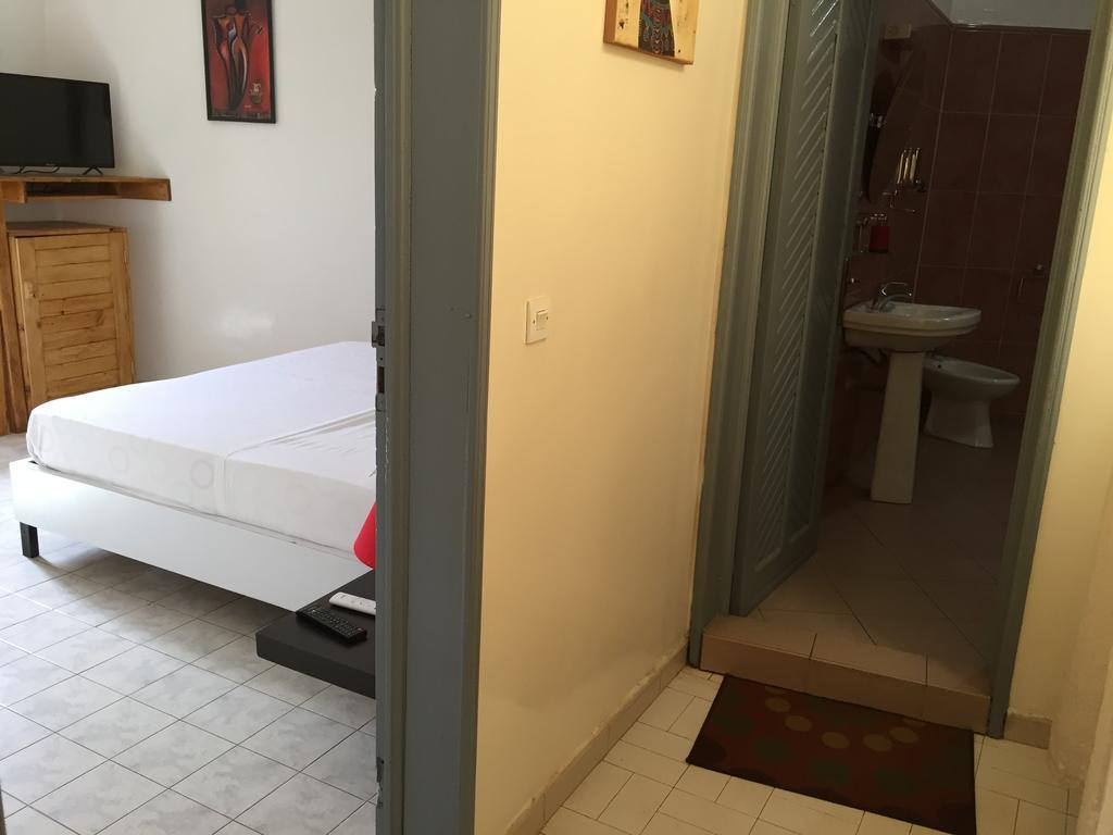 Maison D'Hotes Opanoramic Dakar Buitenkant foto